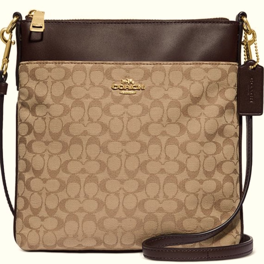 Coach Kitt Messanger Crossbody In Signature Jacquard